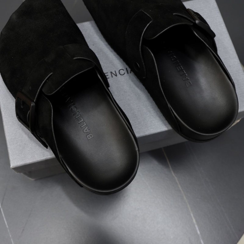 Balenciaga Slippers